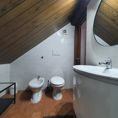 Apartman Typical Mountain Mansarda Close To Fiera Rho Milano Mind